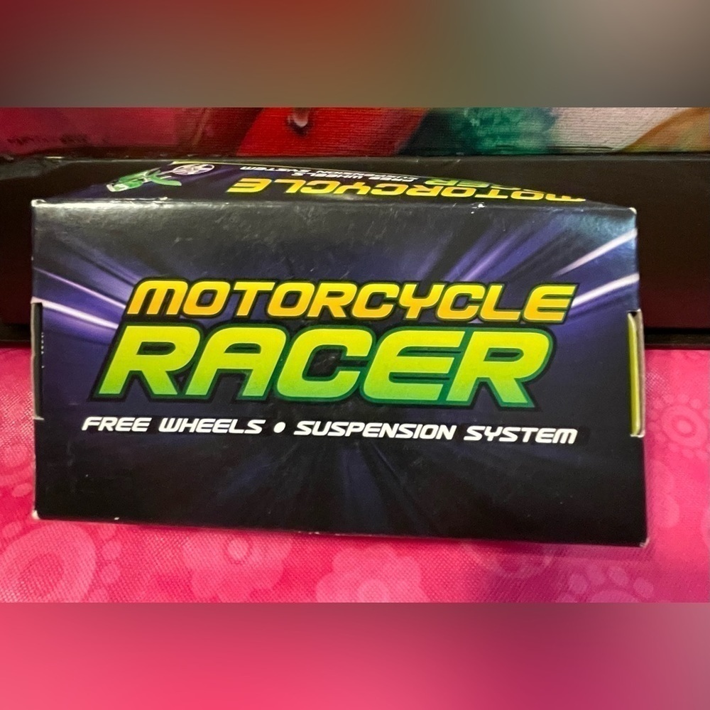 NWT VINTAGE MOTORCYCLE RACER FREE WHEELS SUSPENSION SUSTEM AGES 3+ - Picture 4 of 6